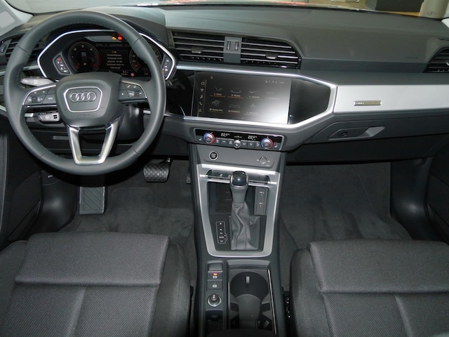 Audi Q3 35 TDI S-Tronic