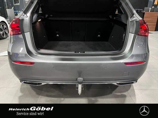 Mercedes-Benz A 220 4MATIC Progressive