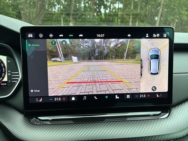 Skoda Octavia 2.0 TDI Combi Sportline