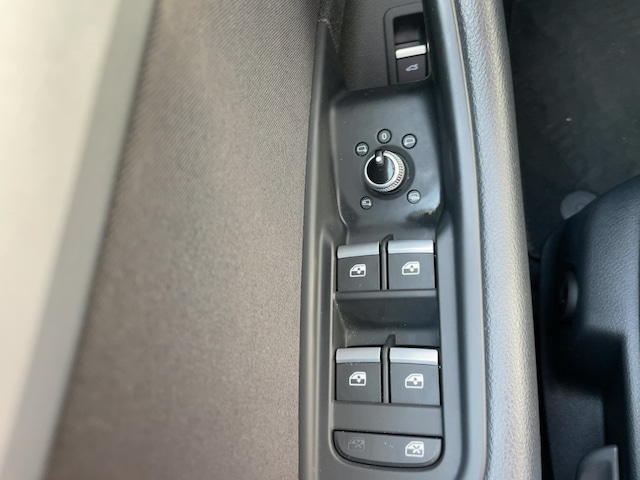 Audi A4 35 TFSI Avant S-Tronic