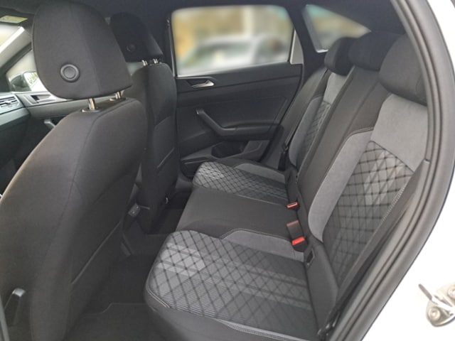 Volkswagen Taigo R-Line#Klimaaut.#Rückfahrkamera#IQ Drive