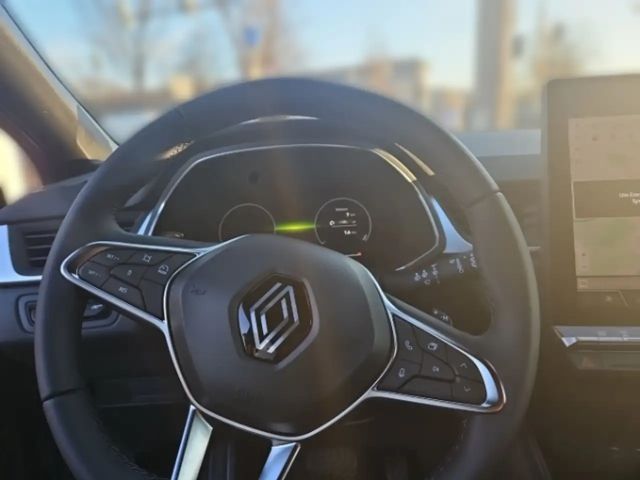 Renault Captur EDC Evolution Hybrid