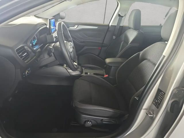 Ford Focus Cool & Connect EcoBoost Wagon