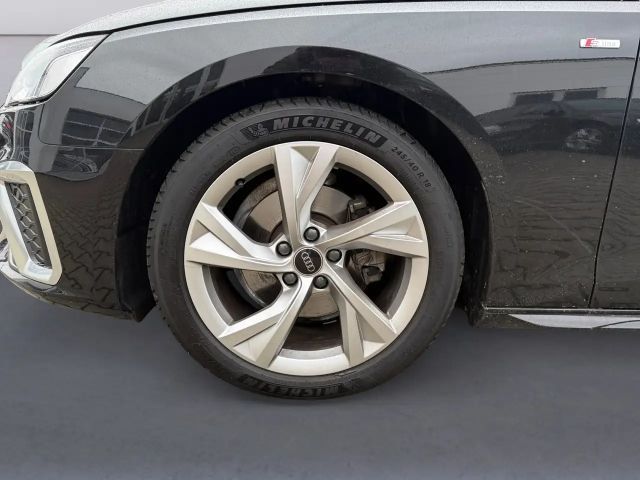 Audi A4 35 TDI Avant S-Line S-Tronic Sedan
