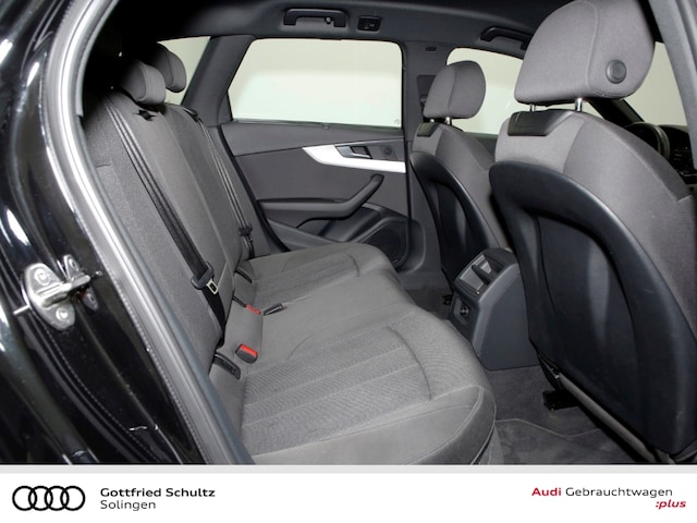 Audi A4 40 TFSI Avant S-Tronic