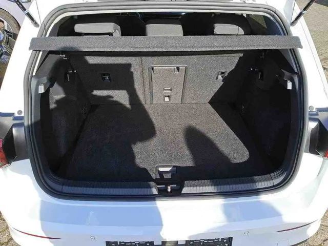 Volkswagen Golf Golf VIII IQ.Drive