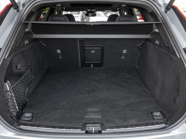 Volvo XC60 Dark Plus