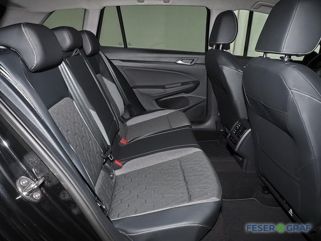 Volkswagen Golf 1.5 TSI Variant