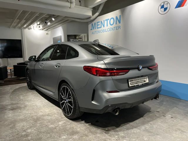 BMW 220 220i Coupé M-Sport