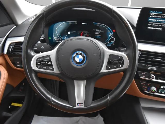 BMW 530 530e Touring