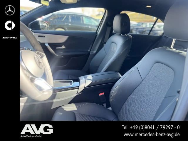 Mercedes-Benz A 200 A 200 d Progressive