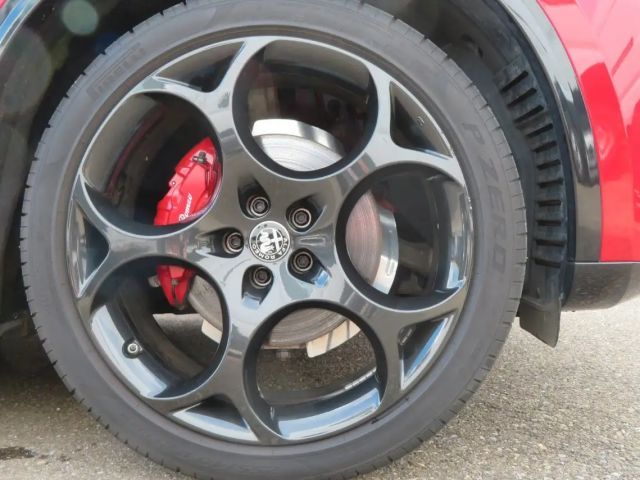 Alfa Romeo Stelvio Q4