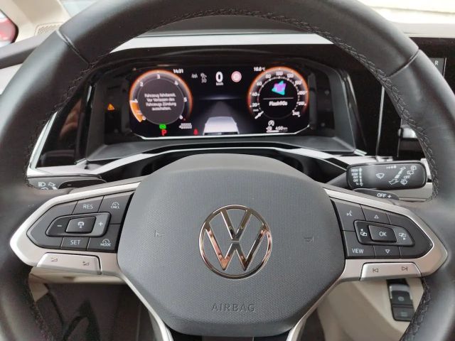 Volkswagen Multivan Style T7