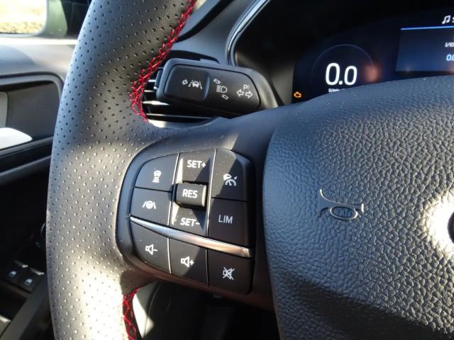 Ford Focus ST Line Wagon