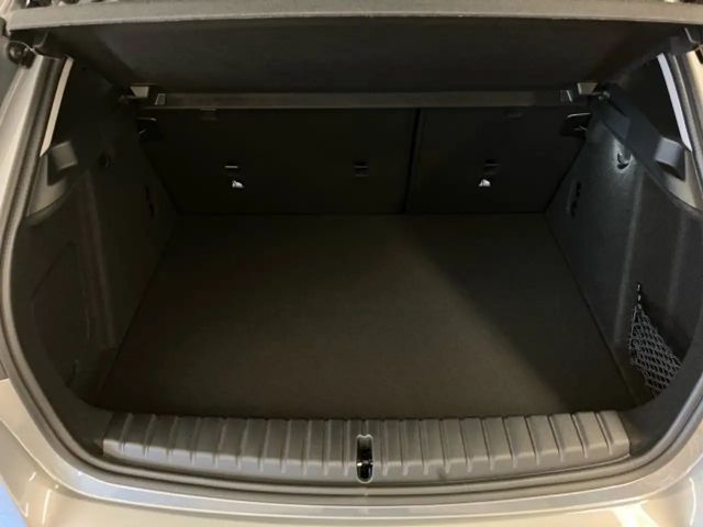 BMW 118 118d 5-deurs Sedan