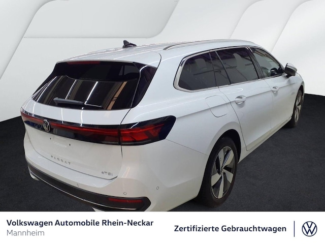 Volkswagen Passat 1.5 eTSI Business DSG Variant