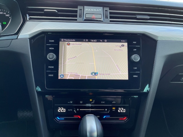 Volkswagen Passat 2.0 TDI Business DSG Variant