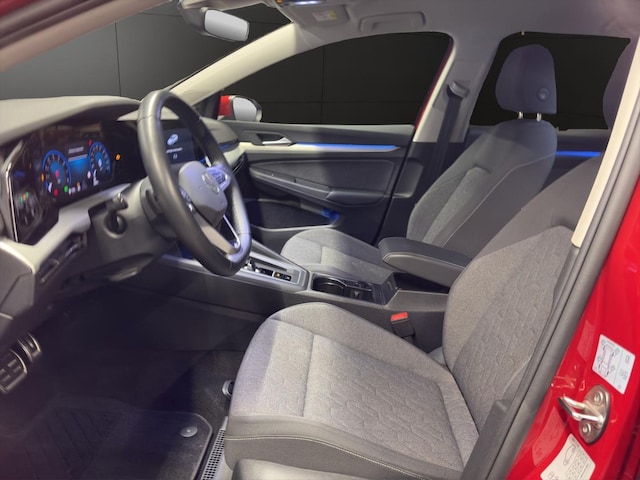 Volkswagen Golf 1.5 eTSI DSG Move Variant