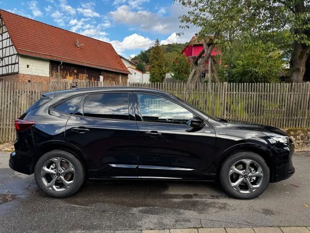 Ford Kuga ST Line