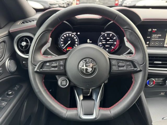 Alfa Romeo Stelvio Q4