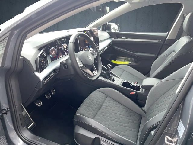 Volkswagen Golf 1.5 TSI