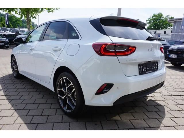 Kia Ceed 1.0T 100 48V Ultimate DCT Navi Indukt. Kamera SHZ