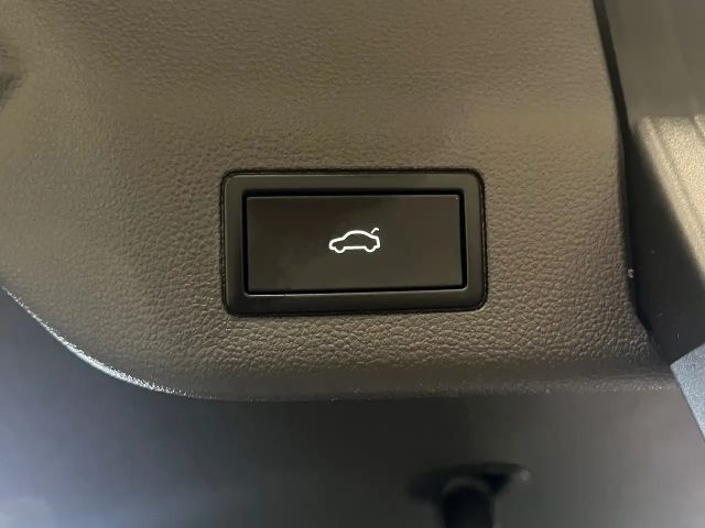 Volkswagen Multivan Lang T7