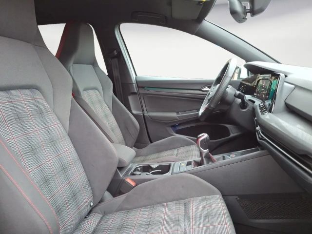 Volkswagen Golf 2.0 TSI GTI