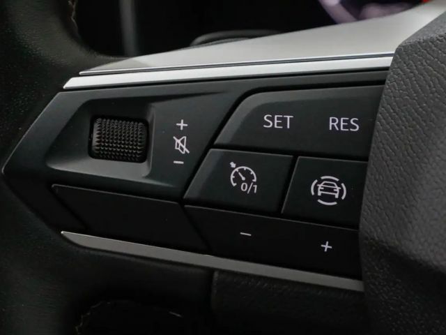 Seat Leon 1.5 eTSI DSG Sportstourer Xcellence