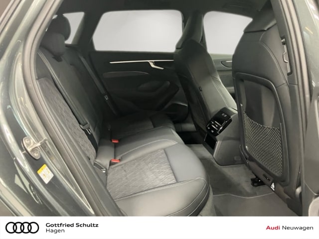 Audi A6 Avant Quattro S-Tronic