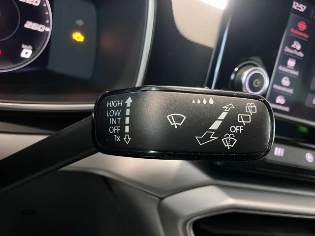 Seat Leon 1.5 TSI FR-lijn Sportstourer