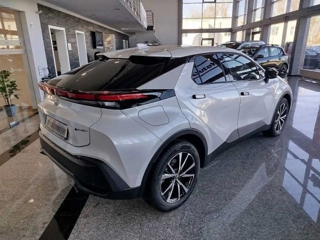 Toyota C-HR Hybride Plug-in Style