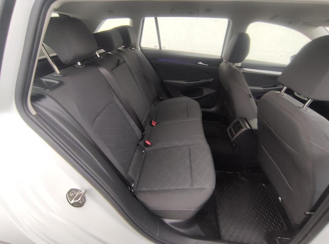 Volkswagen Golf DSG Variant