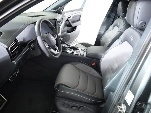 Volkswagen Touareg 4Motion R-Line