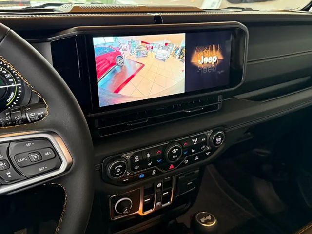 Jeep Wrangler 4xe Sahara