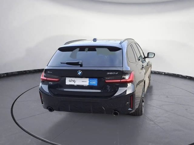 BMW 320 320d M-Sport Touring xDrive