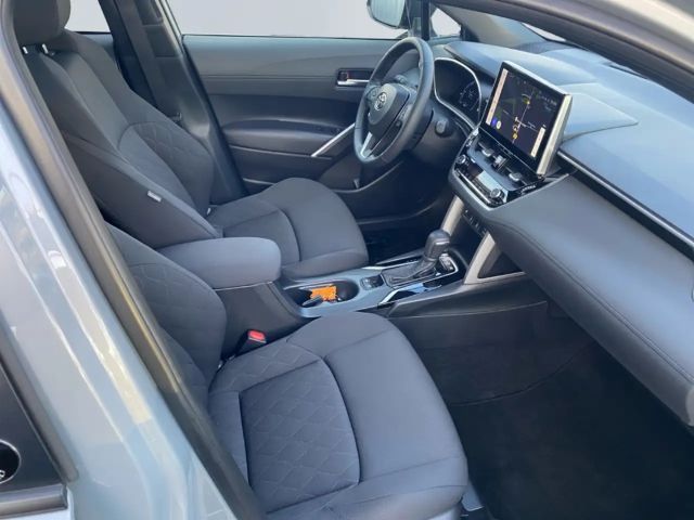 Toyota Corolla Cross Hybride Team D