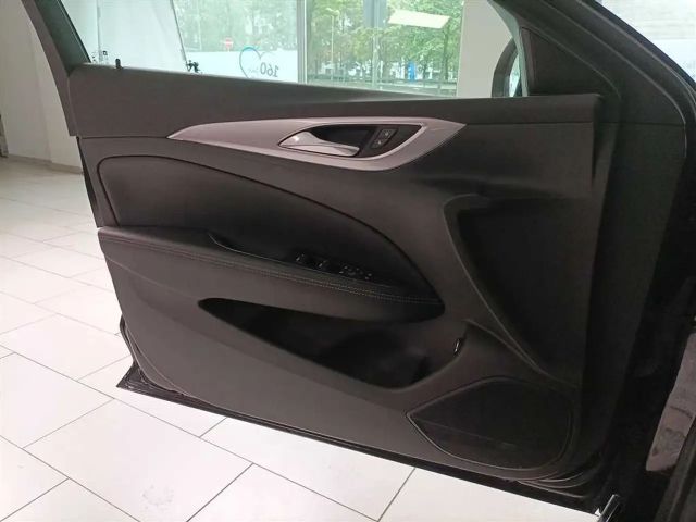 Opel Insignia Sports Tourer Ultimate