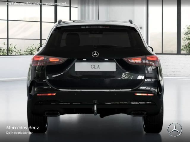 Mercedes-Benz GLA 200 AMG Line