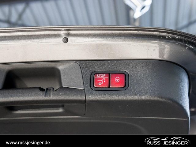 Mercedes-Benz B 220 4MATIC Sedan