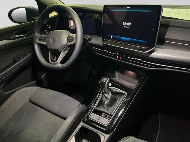 Volkswagen Golf 1.5 TSI Style Variant