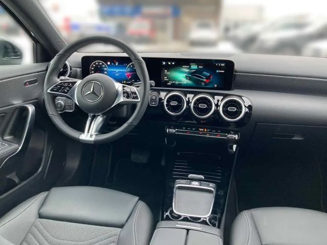 Mercedes-Benz A 180 Progressive