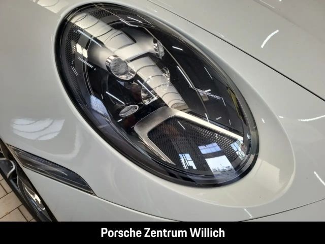 Porsche 992 Carrera Coupé