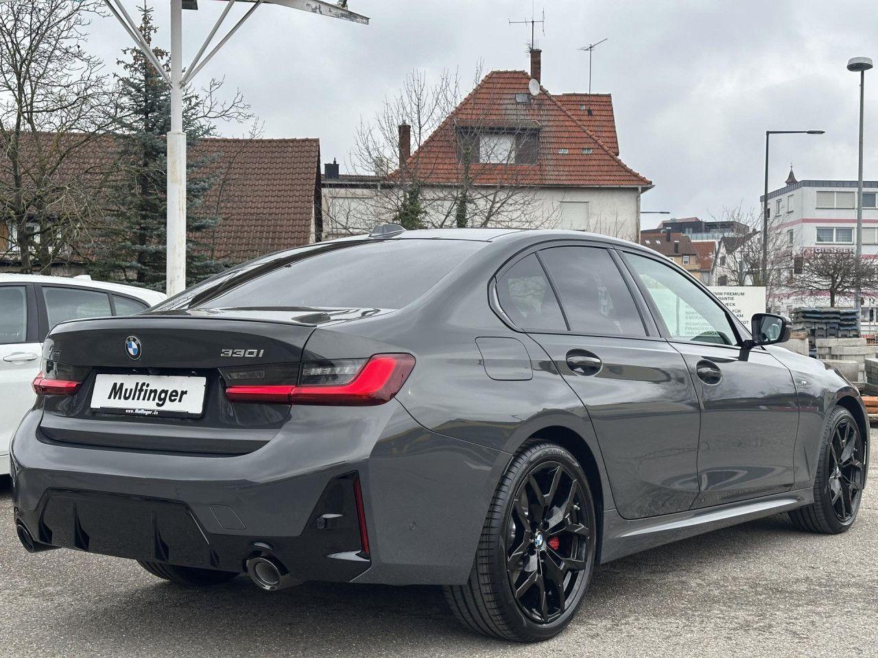 BMW 330 330i M-Sport Sedan xDrive