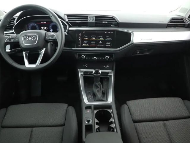 Audi Q3 35 TFSI S-Tronic
