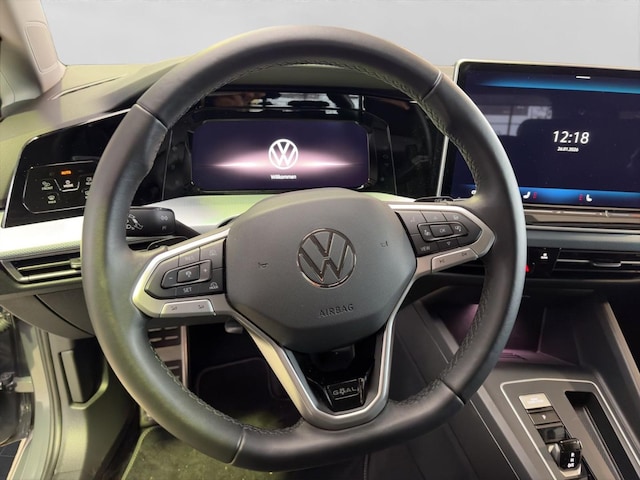 Volkswagen Golf 1.5 eTSI DSG