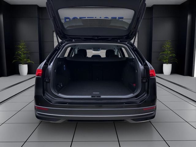 Volkswagen Passat 1.5 eTSI Business DSG Variant