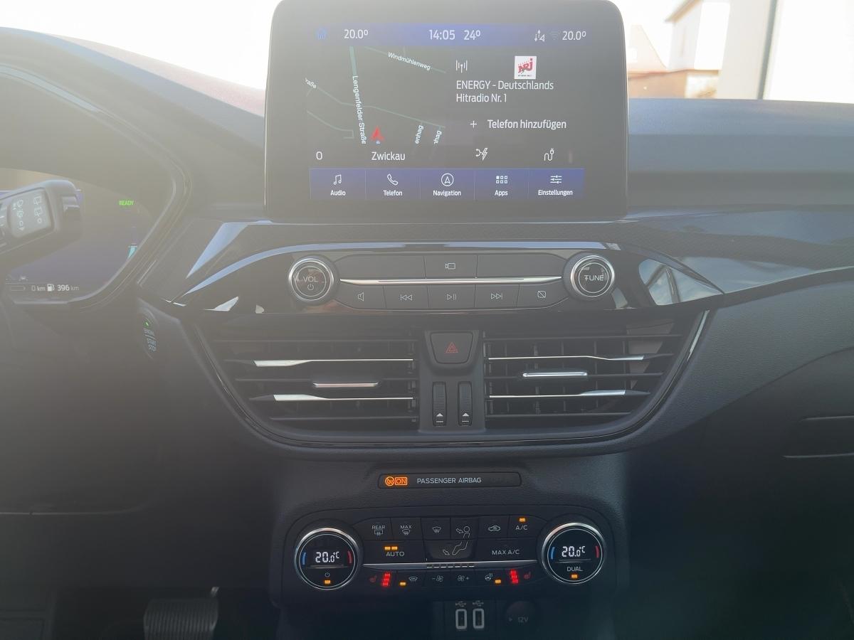 Ford Kuga Plug in Hybrid ST Line X