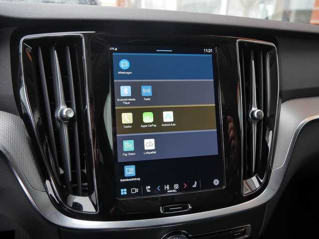 Volvo V60 AWD Plus T6