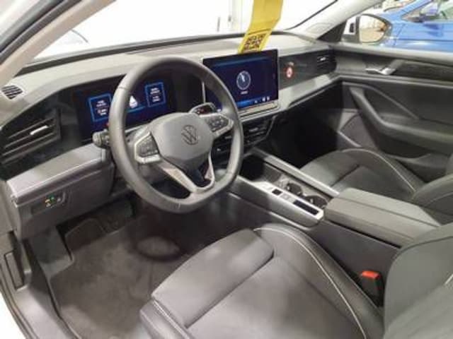 Volkswagen Passat 1.5 eTSI Business DSG Variant